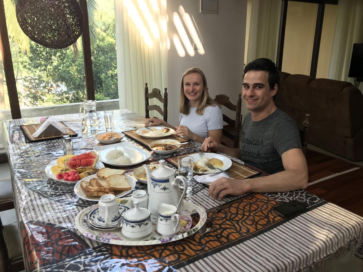 M&M Residence Kandy Dış mekan fotoğraf