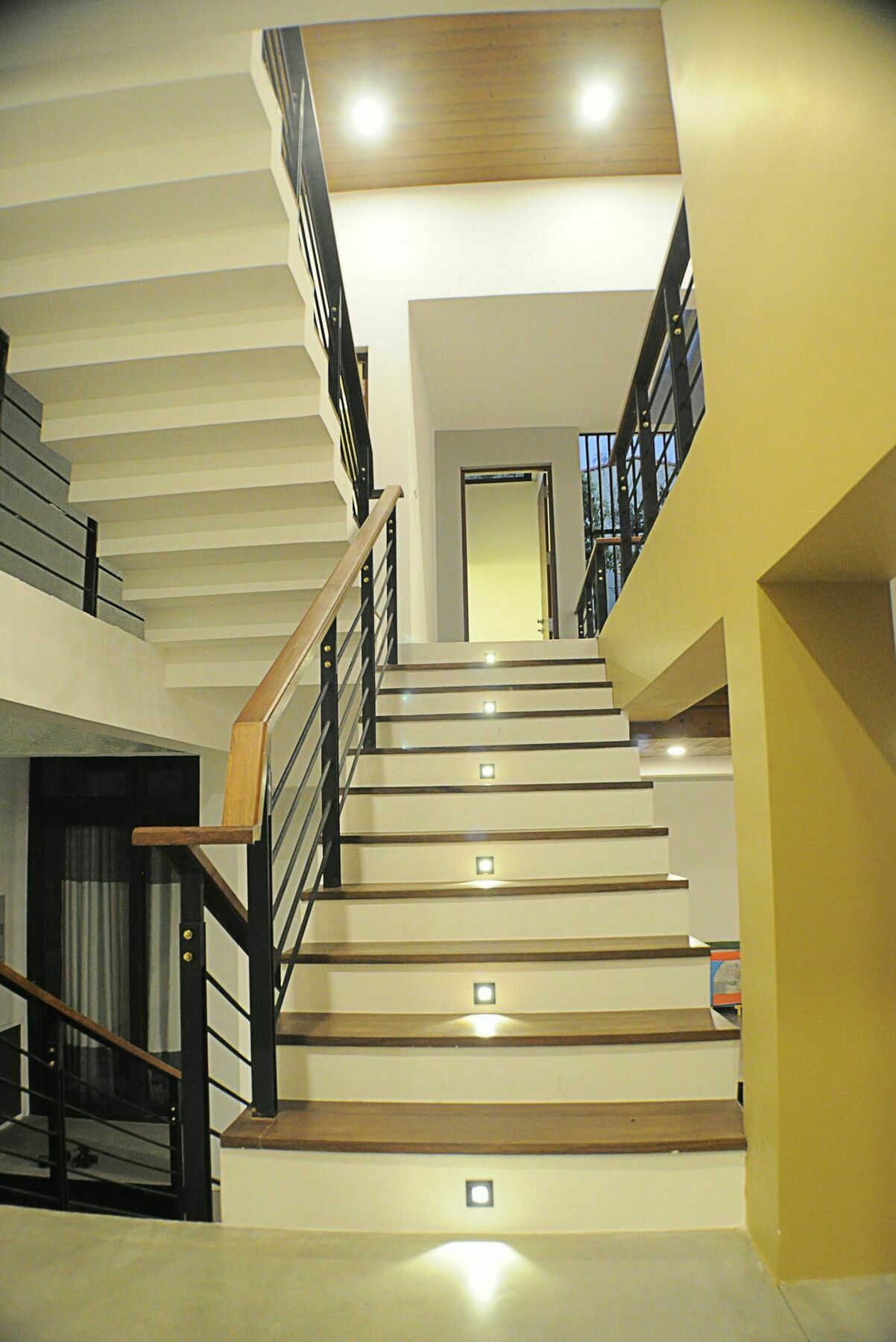 M&M Residence Kandy Dış mekan fotoğraf